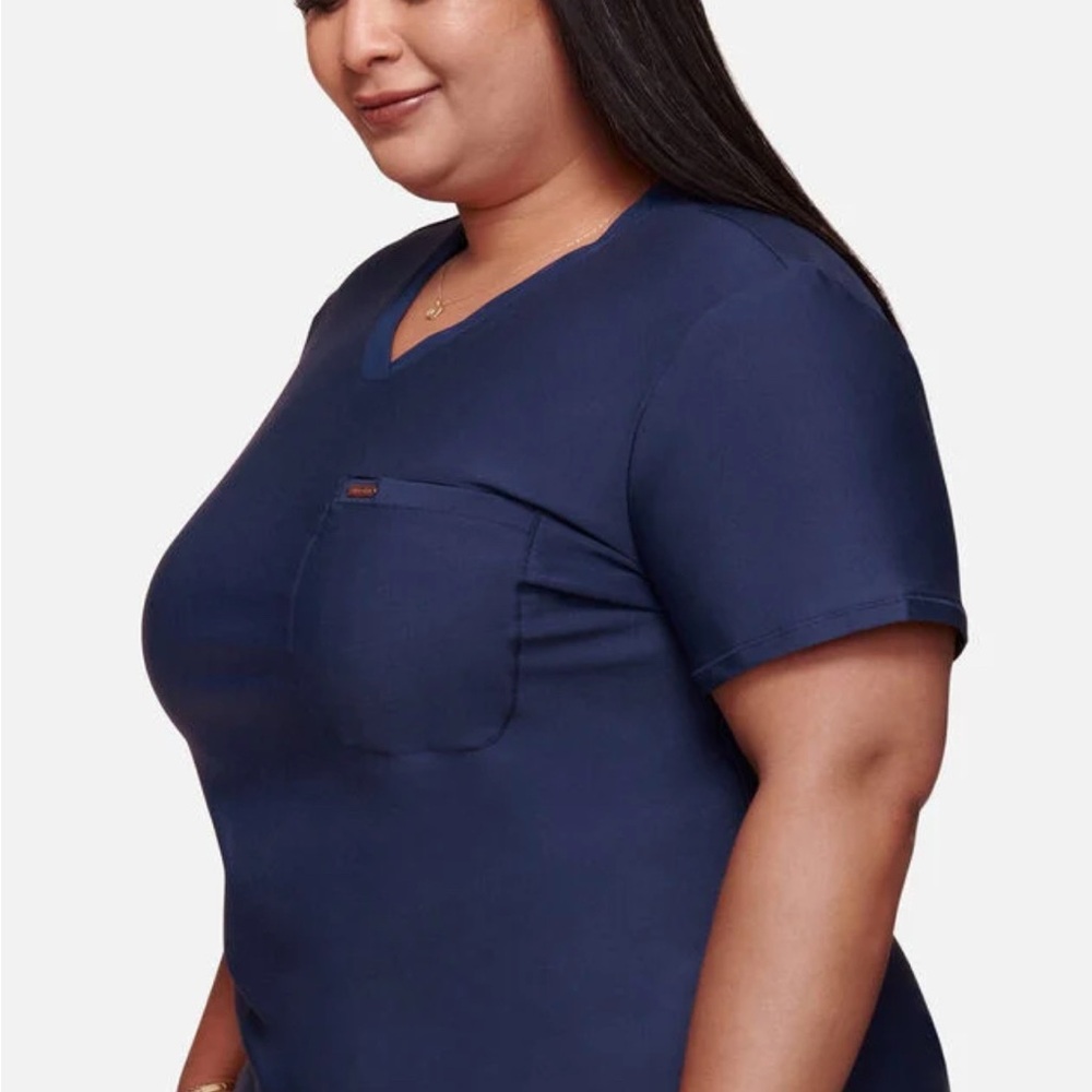 FORM by Cherokee Women's Tuck-In Knit Mesh V-Neck Scrub Top - Size Large - Picture 6 of 9